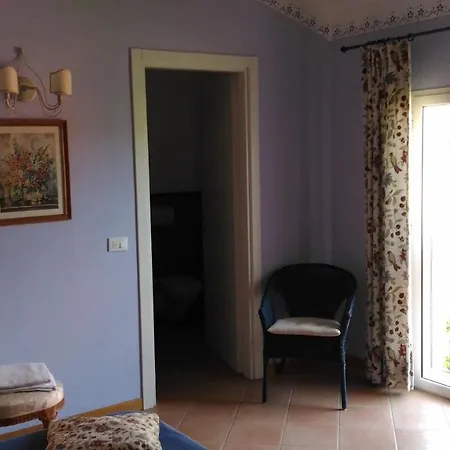 Albachiara Bed & Breakfast *